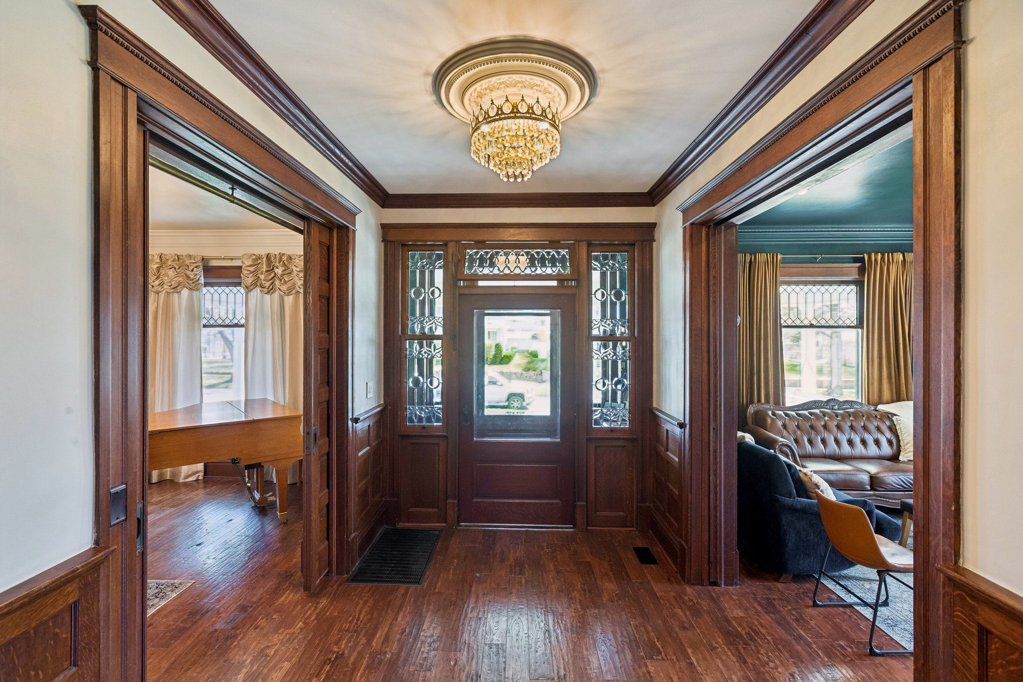 9-web-or-mls-8473 – 912 Walnut St_009